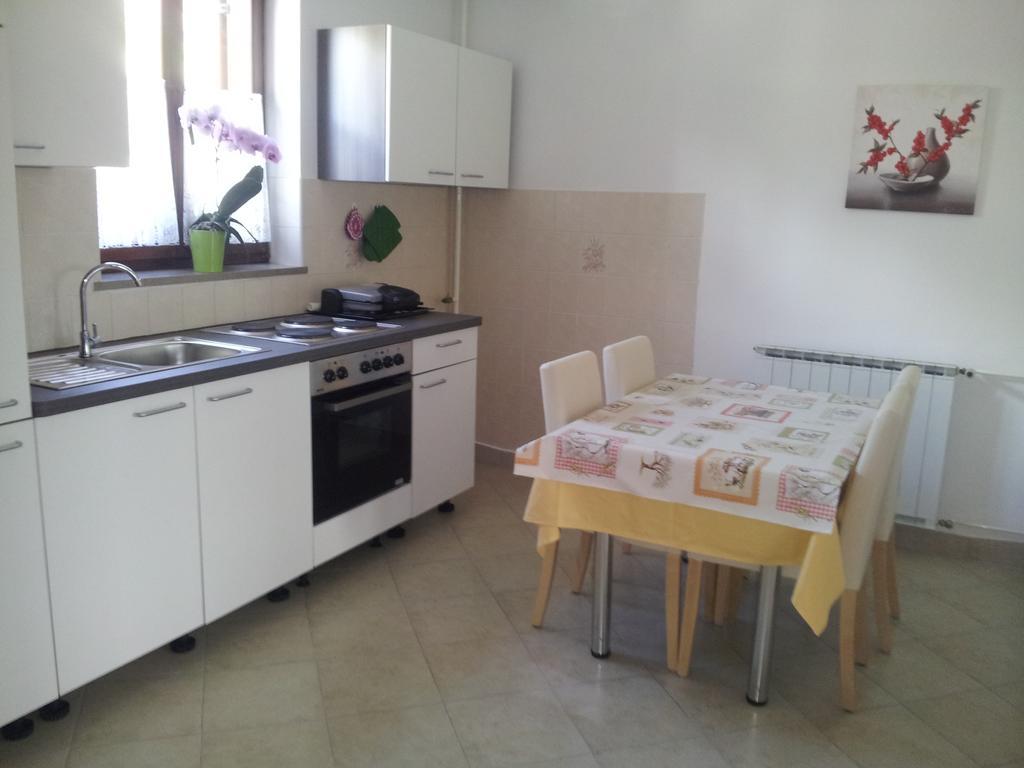 Apartments Krt Mirko Izola Szoba fotó